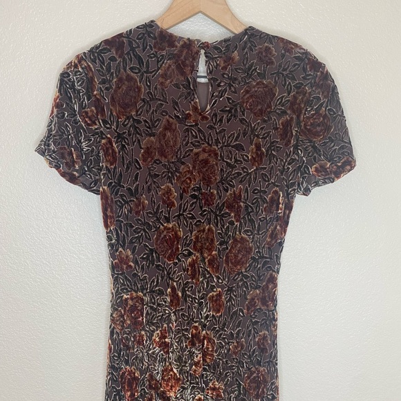 VINTAGE, RARE Kay Unger New York Crushed Velvet Scroll Floral Maxi Dress / 6 - Picture 4 of 6